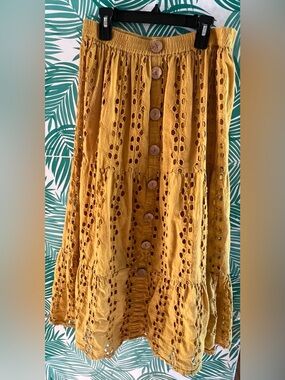 Women's Mustard Eyelet Button-Front Midi Skirt Naoo sz L 100% cotton